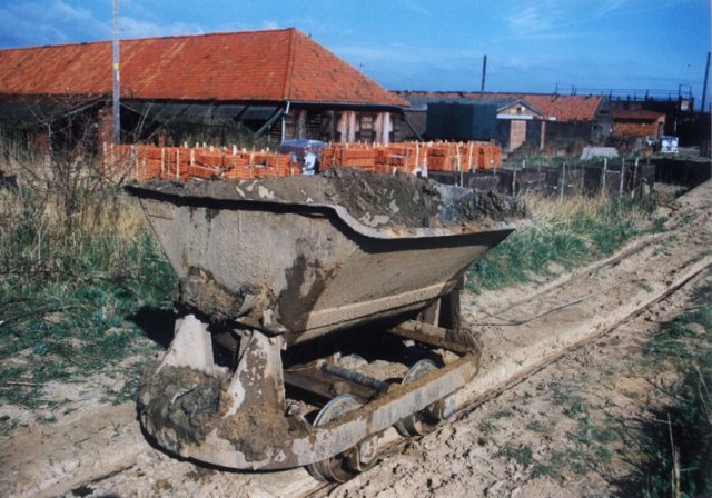 hud tipper barton on humber